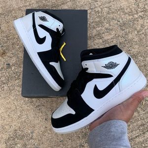 Jordan 1 Mid Diamond Shorts Size 7Y